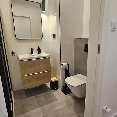 Mechelinki, Z Ogrodkiem, Widokiem Na Morze I Aneksem Kuchennym