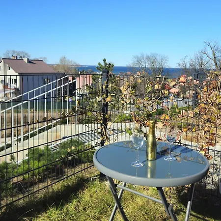 Mechelinki, Z Ogrodkiem, Widokiem Na Morze I Aneksem Kuchennym アパート *