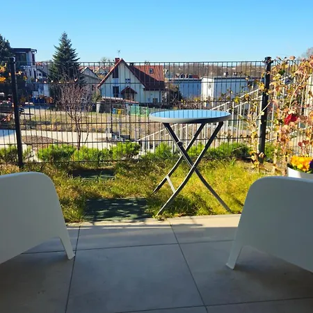 Apartment Mechelinki, Z Ogrodkiem, Widokiem Na Morze I Aneksem Kuchennym *
