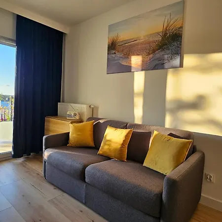 Mechelinki, Z Ogrodkiem, Widokiem Na Morze I Aneksem Kuchennym *