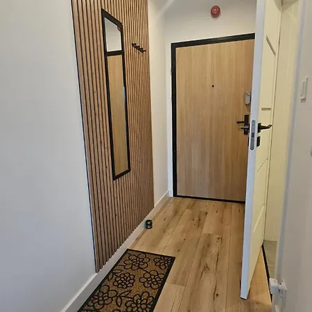 Mechelinki, Z Ogrodkiem, Widokiem Na Morze I Aneksem Kuchennym アパート メヘリンキ