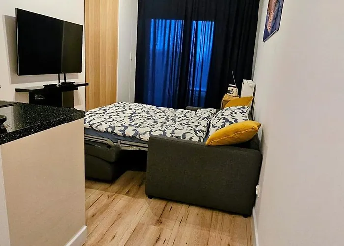 Mechelinki, Z Ogrodkiem, Widokiem Na Morze I Aneksem Kuchennym Mechelinki